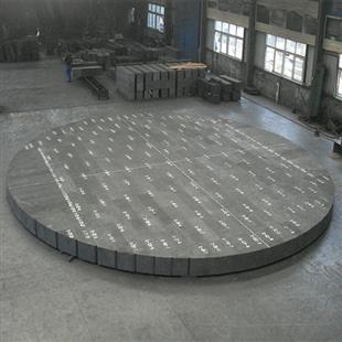 High thermal conductivity carbon brick for 1780 m³