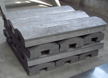 Graphite brick for inlaying copper cooling stave of 2549m³ blast furnace in Asturias Steel Company of ArcelorMittal group of Spain(2008)